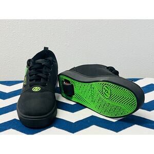 Heelys Minecraft shoes size 4Y